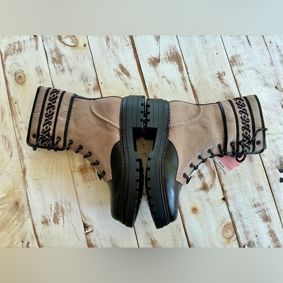 Sam & Libby Stella Embroidered Combat Boots lace up chic women’s sz 7.5 NWT - Picture 8 of 15